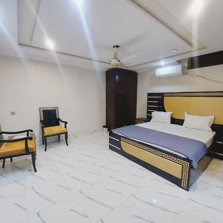Hotel White Pearl Лахор Экстерьер фото