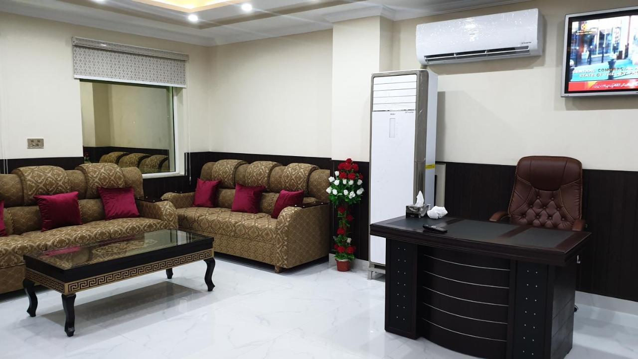 Hotel White Pearl Лахор Экстерьер фото