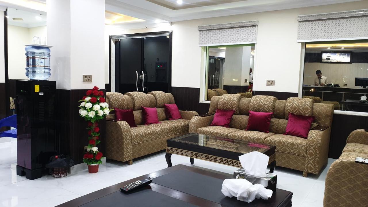 Hotel White Pearl Лахор Экстерьер фото