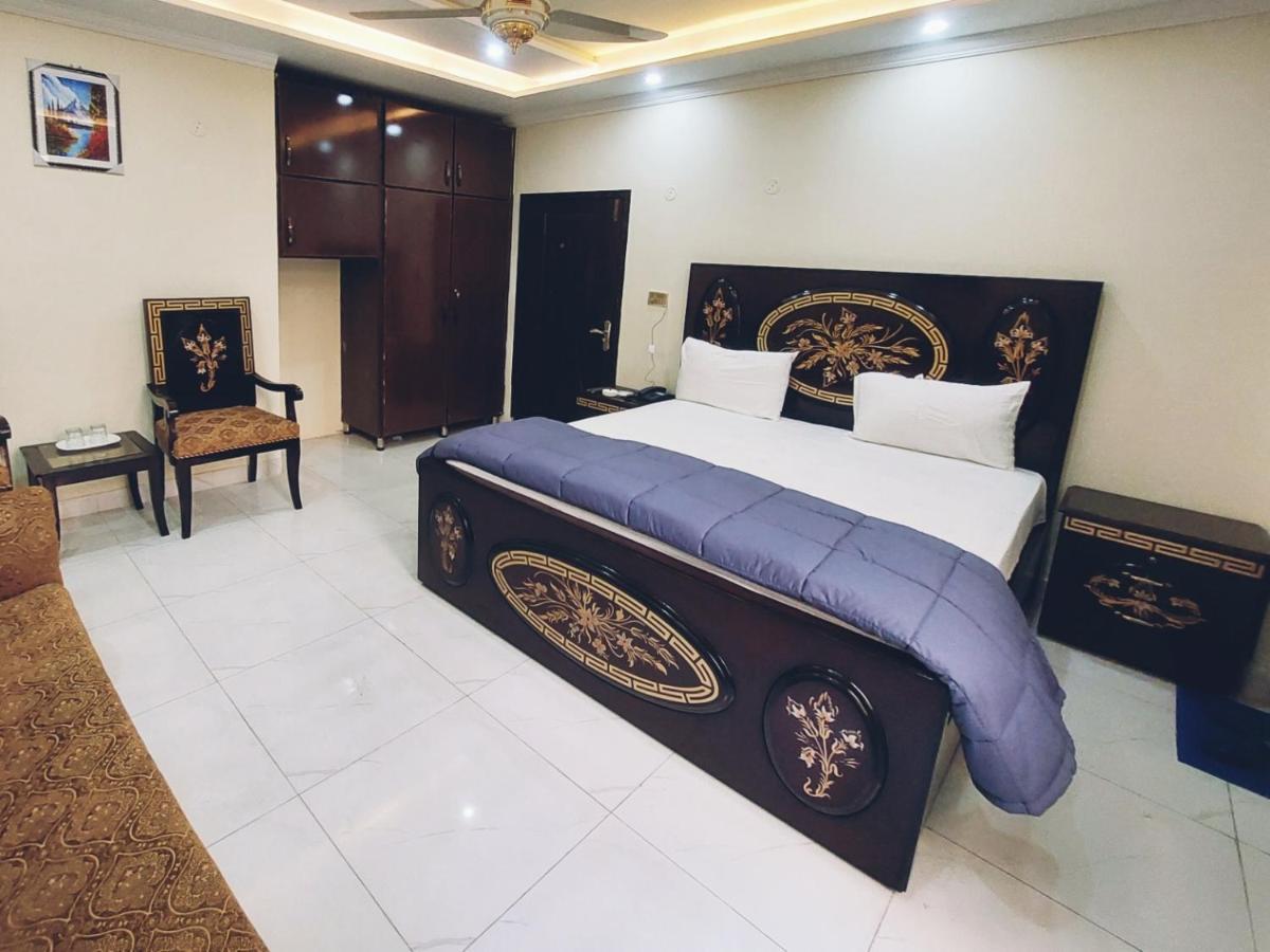 Hotel White Pearl Лахор Экстерьер фото
