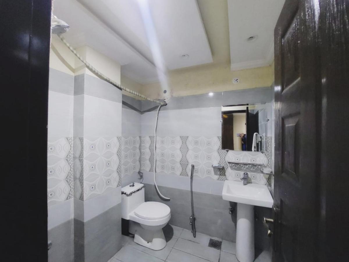 Hotel White Pearl Лахор Экстерьер фото