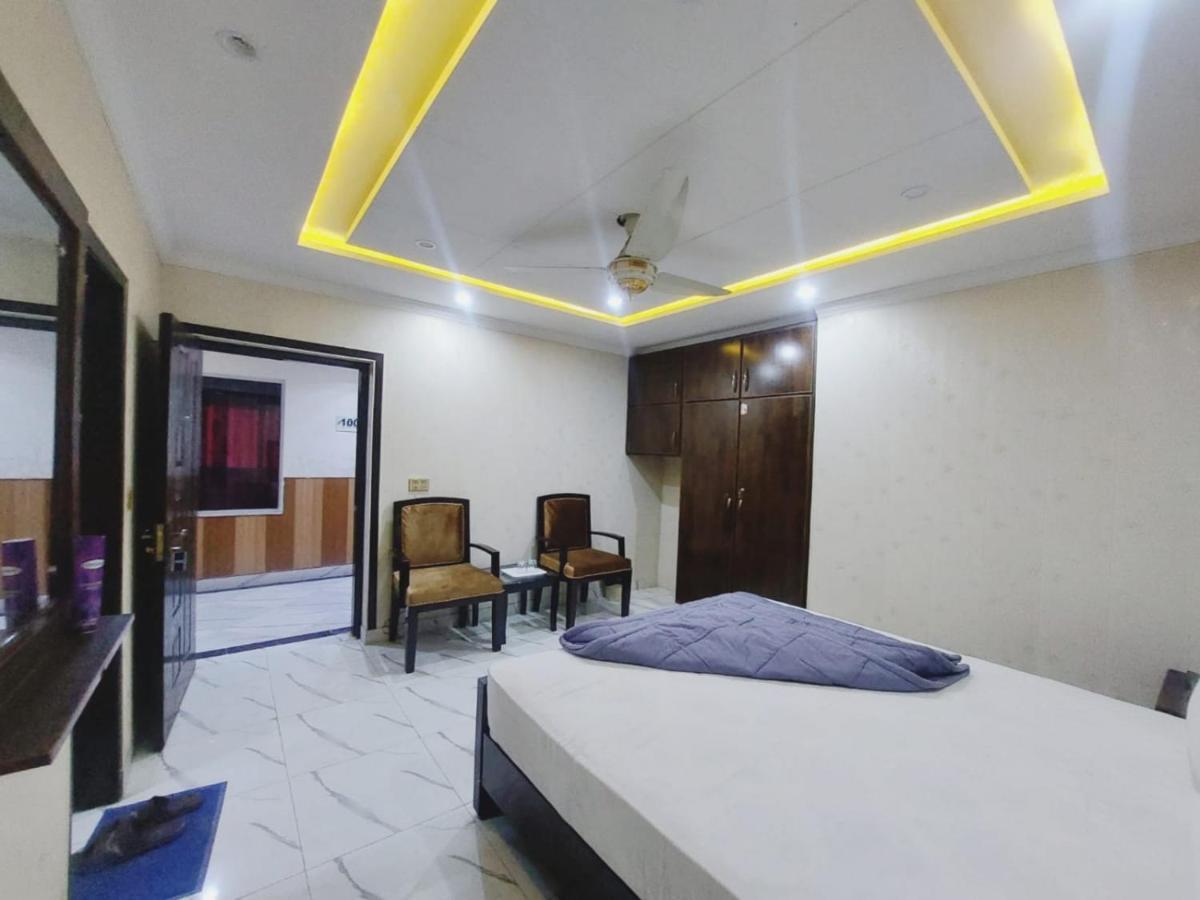 Hotel White Pearl Лахор Экстерьер фото