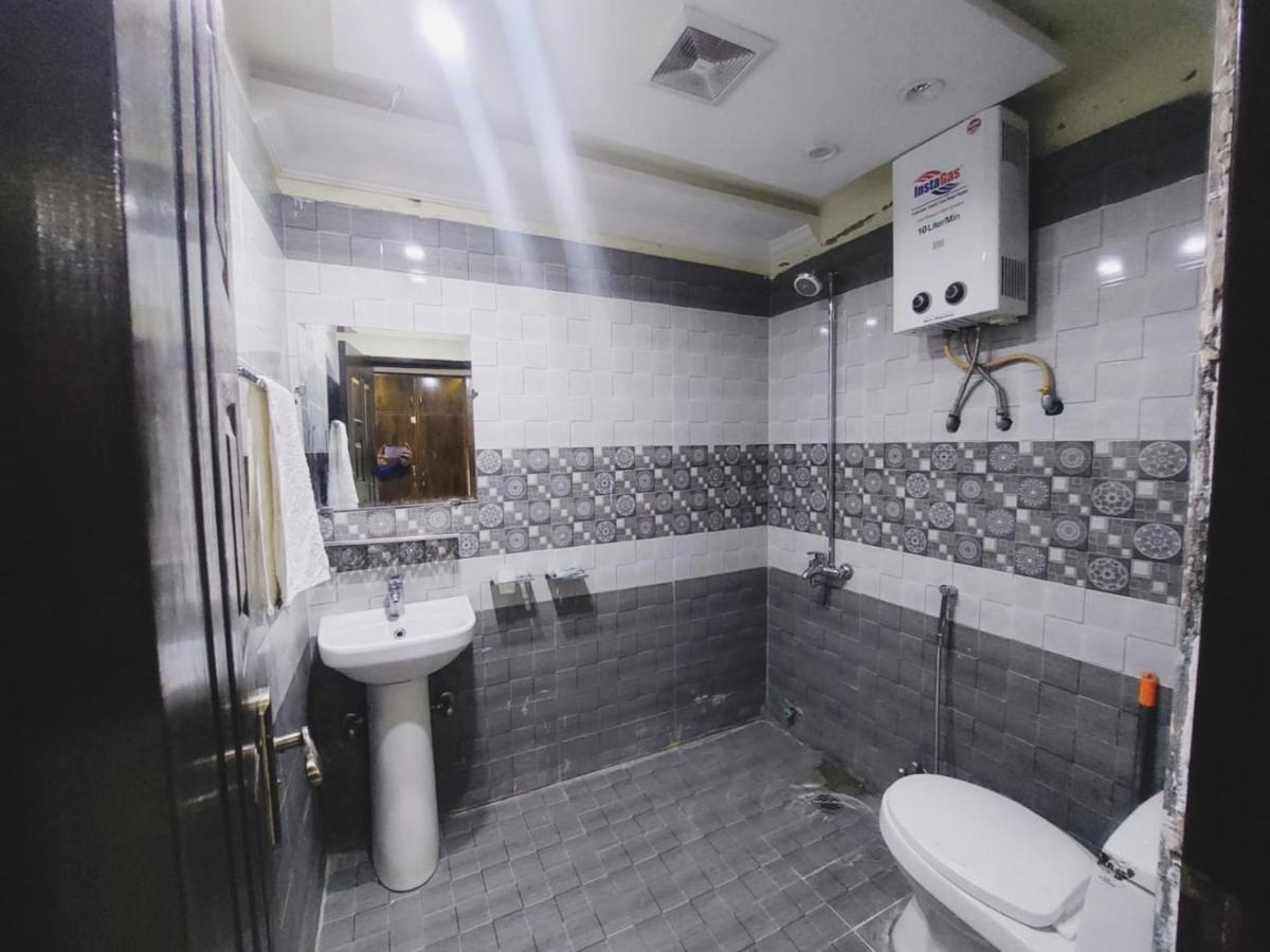 Hotel White Pearl Лахор Экстерьер фото